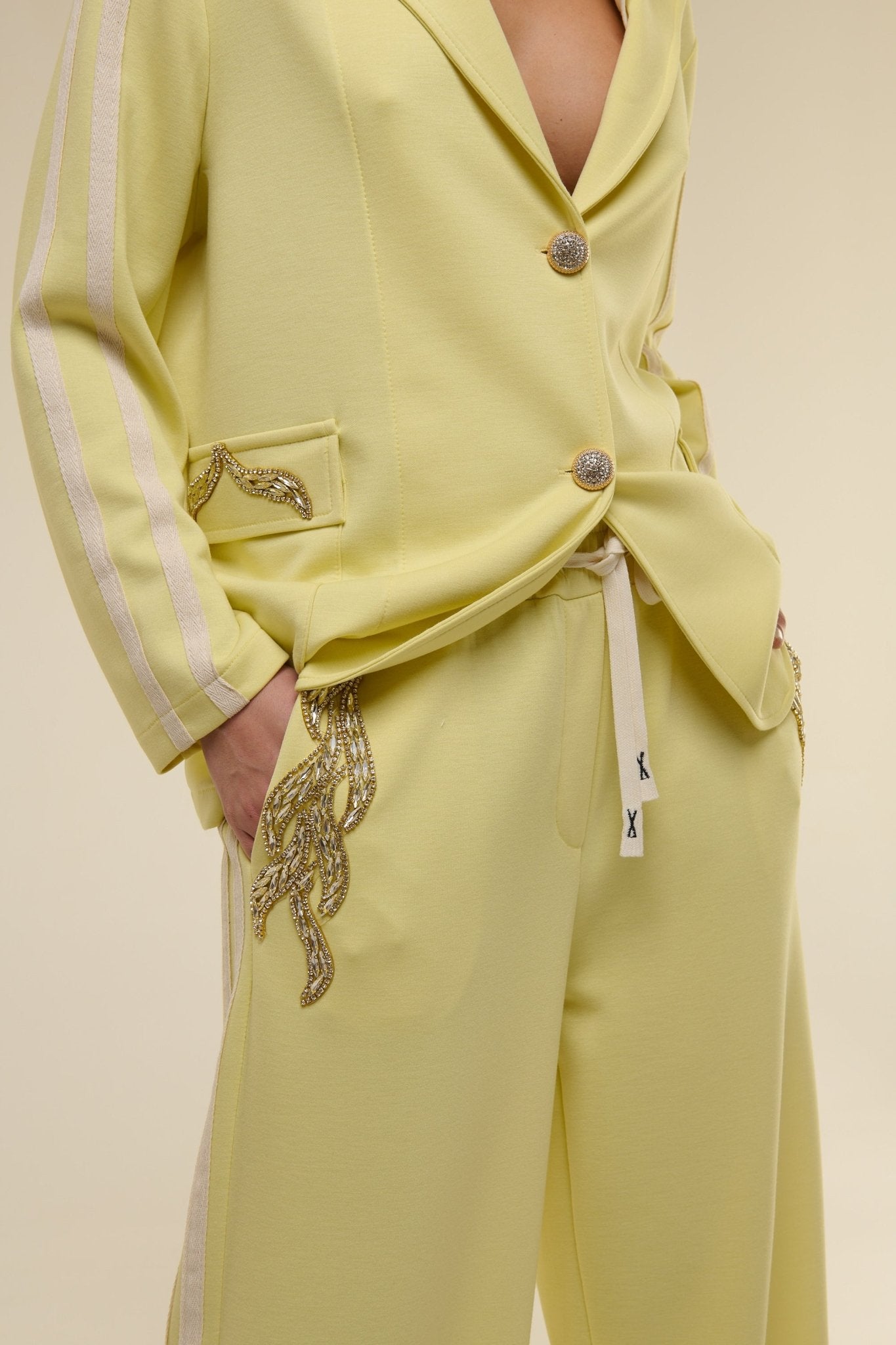 Completo Elodie Giallo - 22 Spazio Boutique
