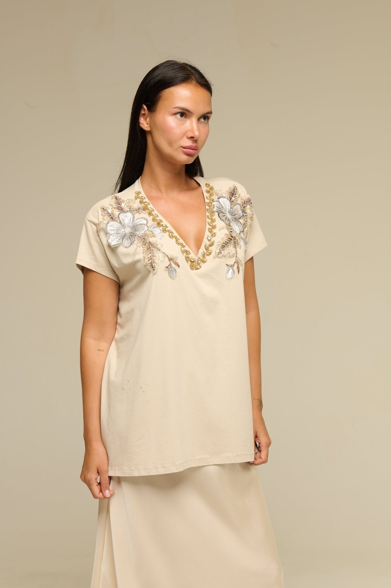 T-Shirt Beige Harrie - 22 Spazio Boutique