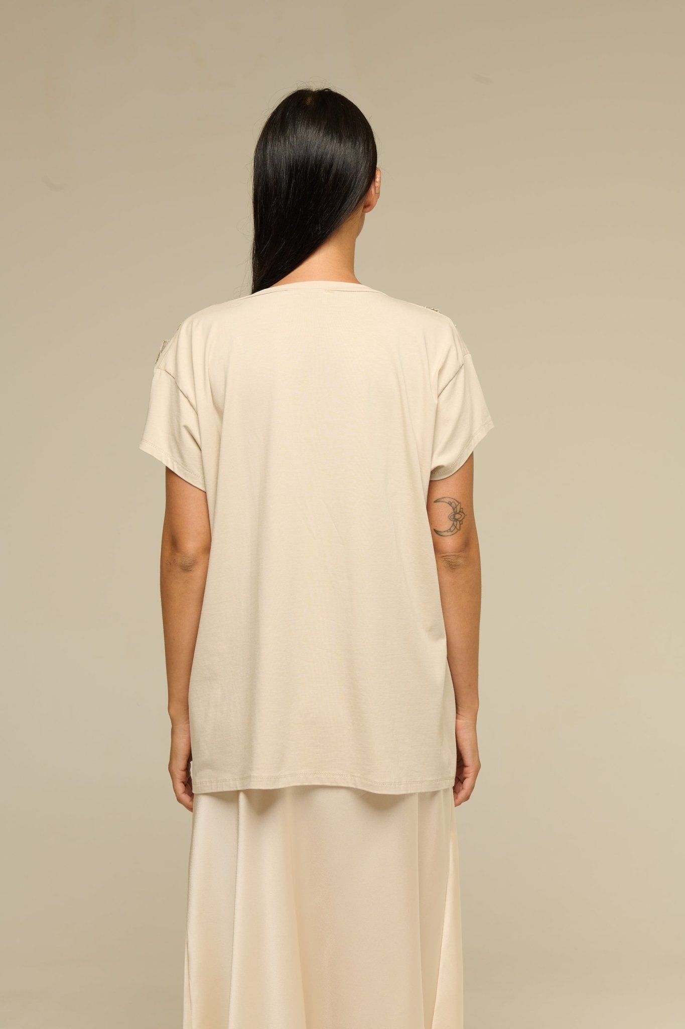 T-Shirt Beige Harrie - 22 Spazio Boutique