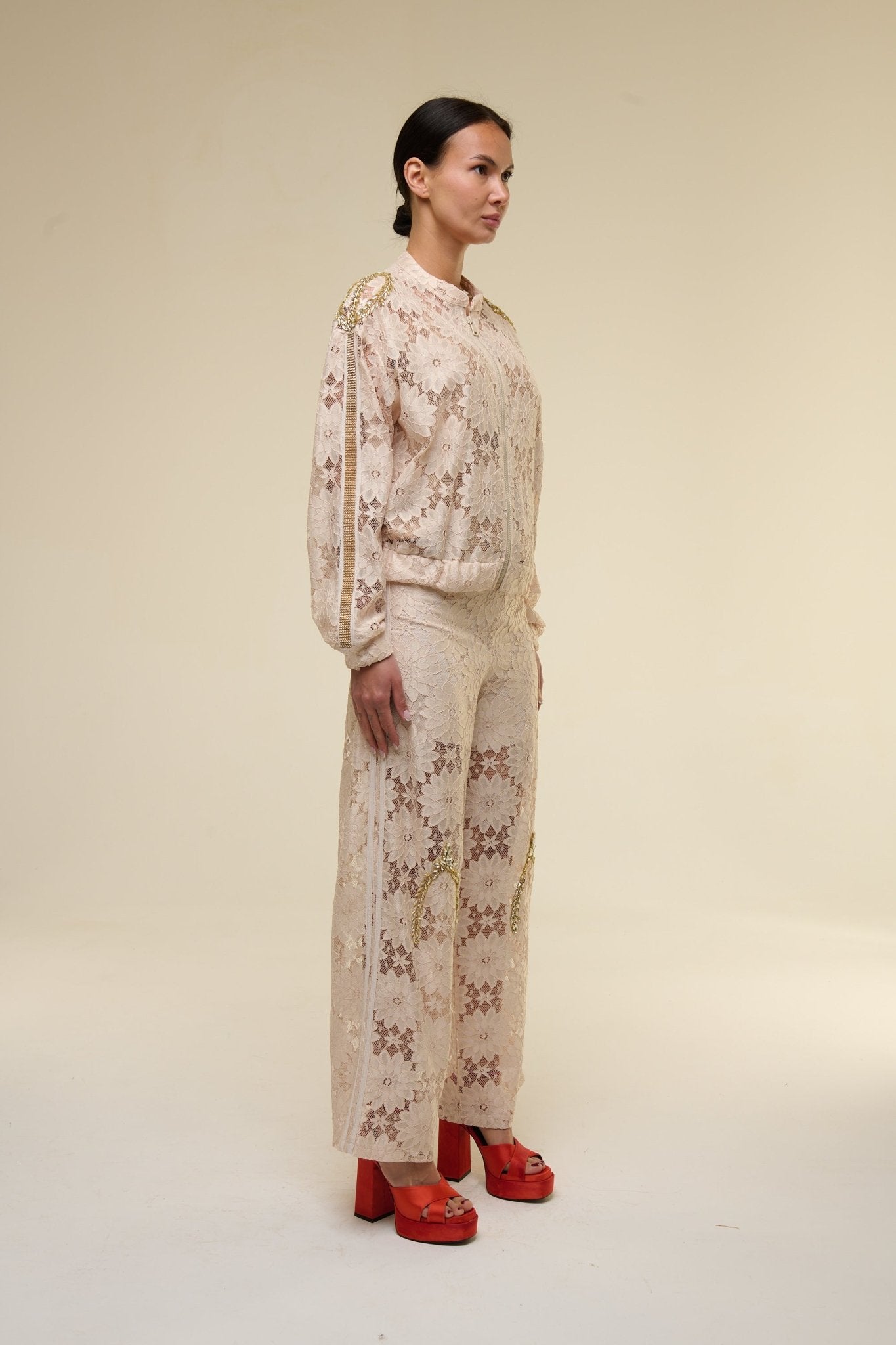 Tuta Pizzo Beige Kate - 22 Spazio Boutique