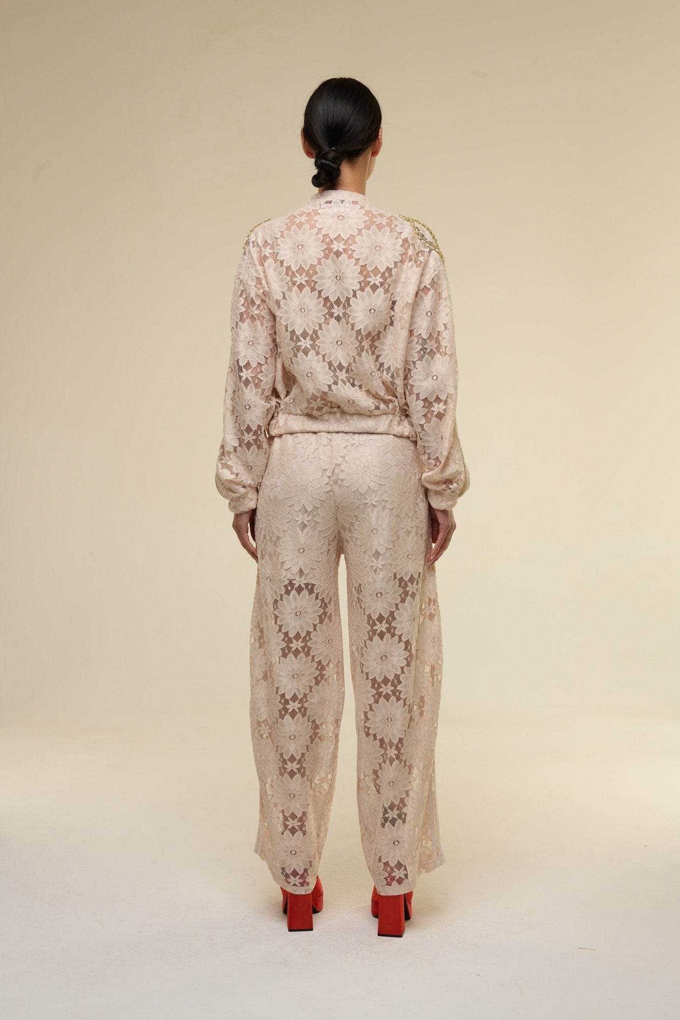 Tuta Pizzo Beige Kate - 22 Spazio Boutique