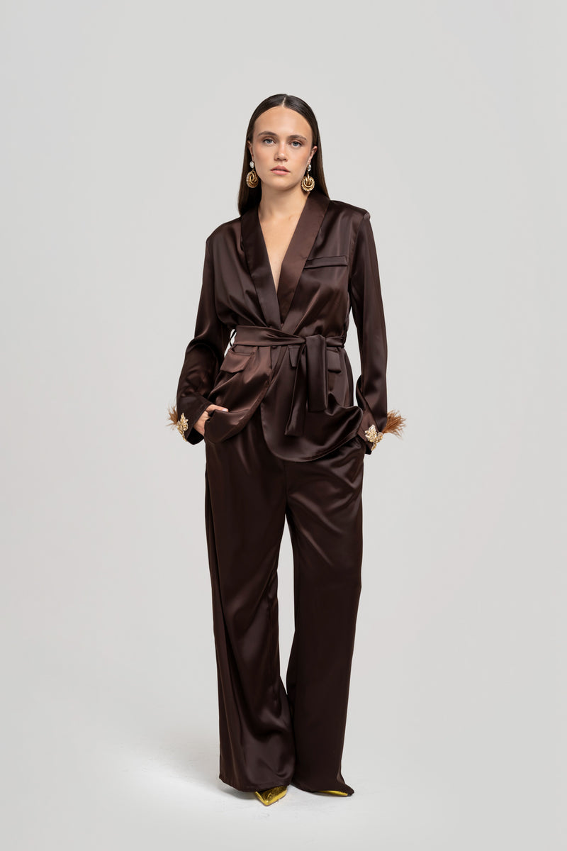Tailleur Over Brown