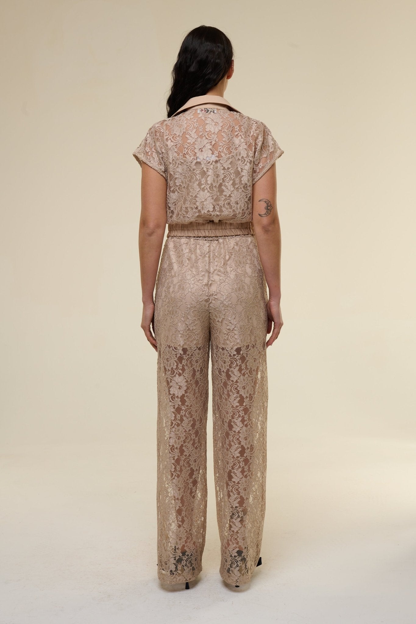 Tuta Pizzo Sandy Beige - 22 Spazio Boutique
