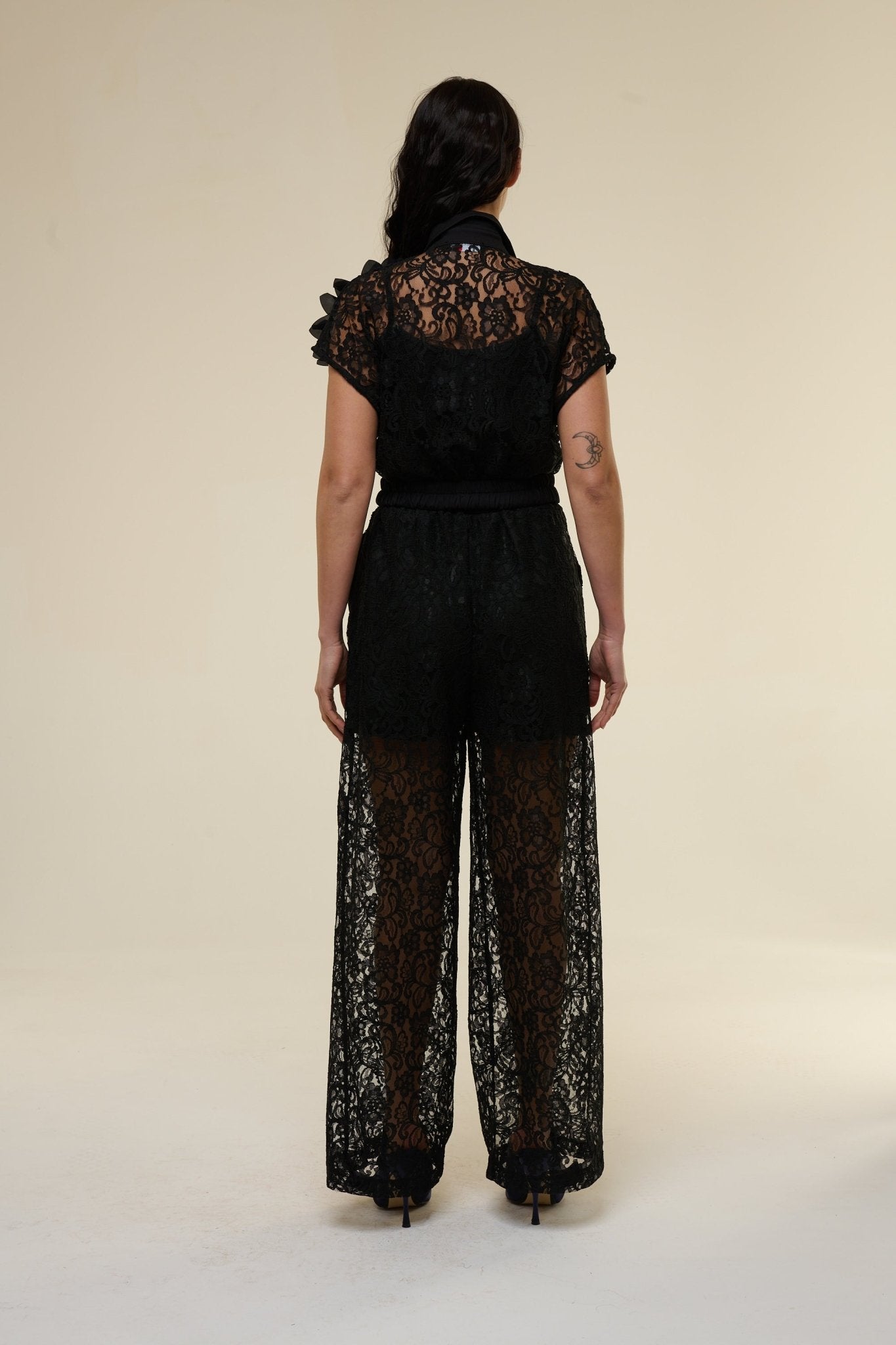 Tuta Pizzo Sandy Nera - 22 Spazio Boutique